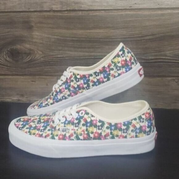 New Vans Authentic Womens Floral Print Shoes Size 7 Bloomcore Festival Skater - Picture 2 of 10